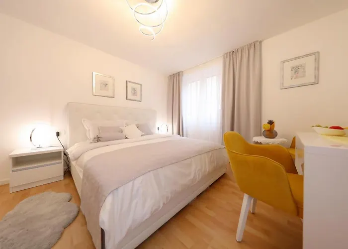 Rosita Deluxe Guest house