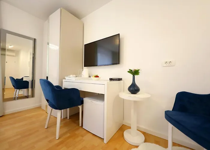 Pensionat Rosita Deluxe 4*