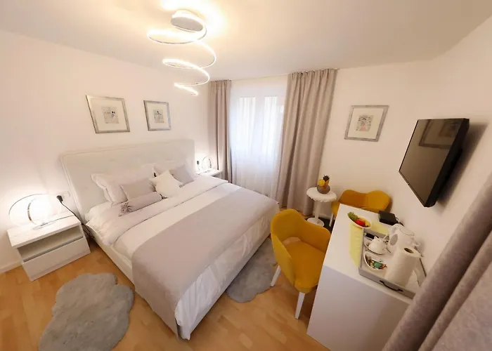 Guest house Rosita Deluxe 4*